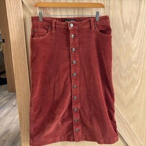 Lee Corduroy Midi Skirt